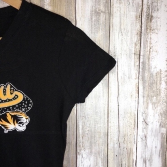 NCAA Mizzou Tigers Black Tee - Picture 2 of 4